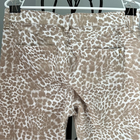Women’s Calvin Klein cheetah print jeggings - Picture 4 of 7
